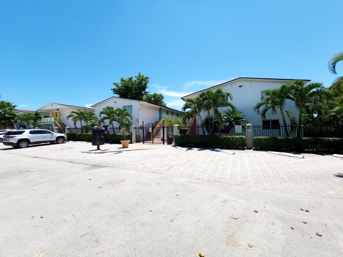 A4 - Endless Summer Rentals - Downtown Apartment Near Park, Ports, And Beach Fort Lauderdale Kültér fotó
